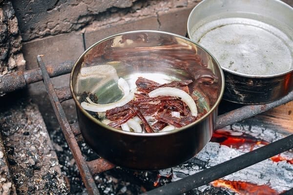 Campfire Curry Ramen - Easy Camping Meal, by bmeteor.aiodimecu.cf