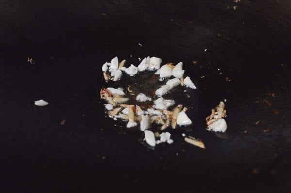 ginger and garlic in wok, bmeteor.aiodimecu.cf