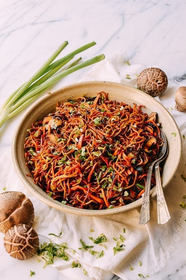 Caramelized Soy Sauce Noodles with Sweet Potato & Mushrooms, by bmeteor.aiodimecu.cf