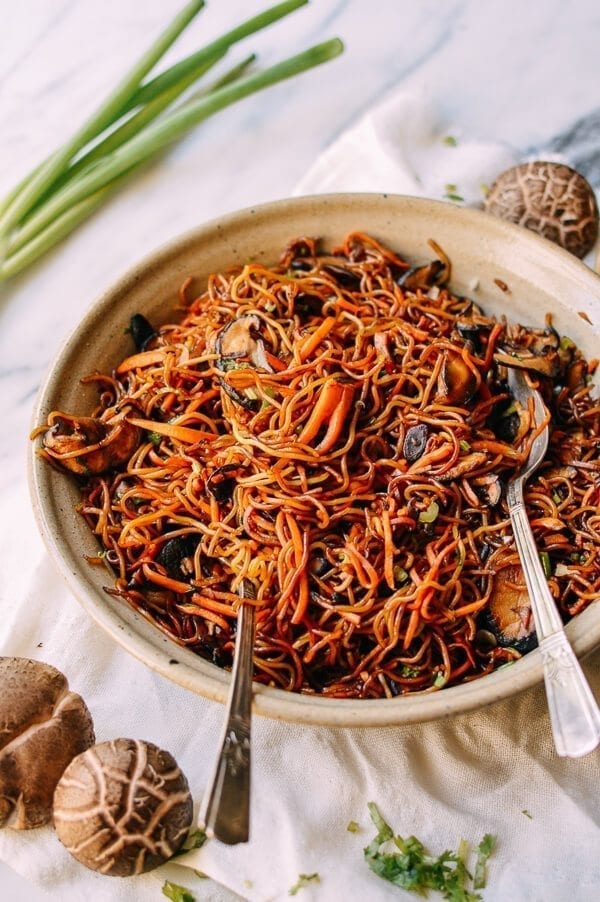 Caramelized Soy Sauce Noodles with Sweet Potato & Mushrooms, by bmeteor.aiodimecu.cf