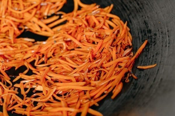 Caramelized Soy Sauce Noodles with Sweet Potato & Mushrooms, by bmeteor.aiodimecu.cf