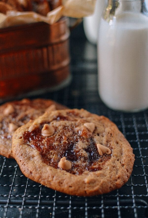 Peanut Butter and Jelly Cookies, by bmeteor.aiodimecu.cf