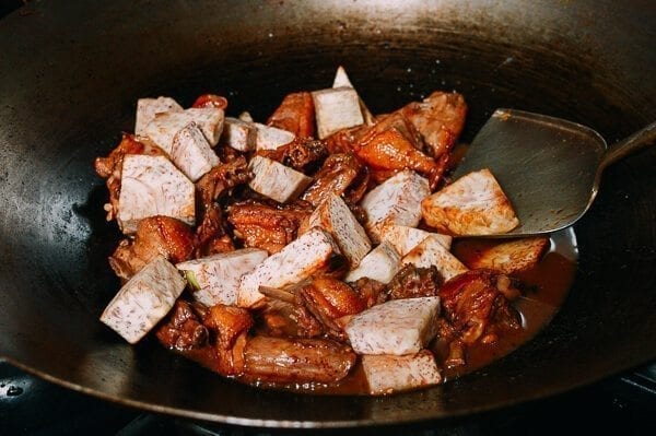Braised Duck with Taro, by bmeteor.aiodimecu.cf