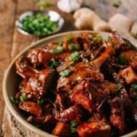 Braised Duck with Taro, by bmeteor.aiodimecu.cf