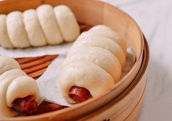 Chinese Sausage Buns (Lop Cheung Bao), by bmeteor.aiodimecu.cf