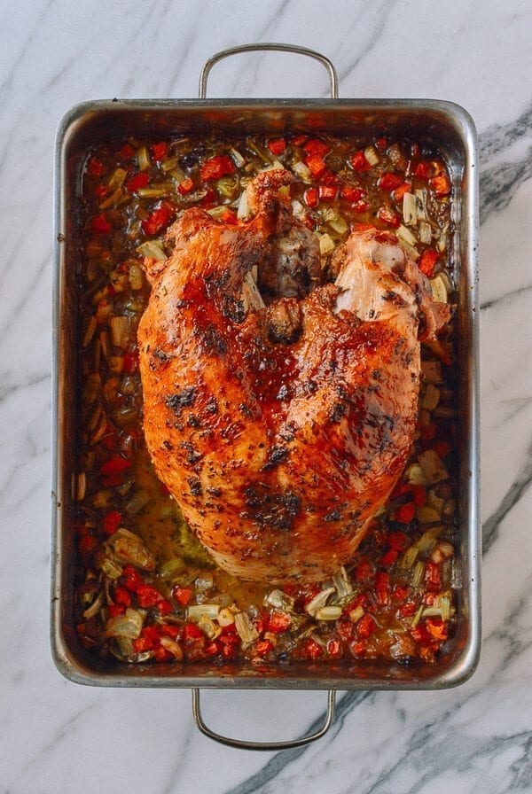 Herb Roasted Turkey Breast with Stovetop Stuffing, by bmeteor.aiodimecu.cf