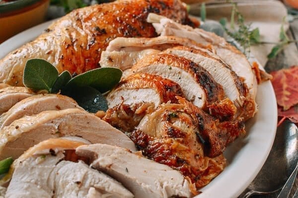 Herb Roasted Turkey Breast with Stovetop Stuffing, by bmeteor.aiodimecu.cf