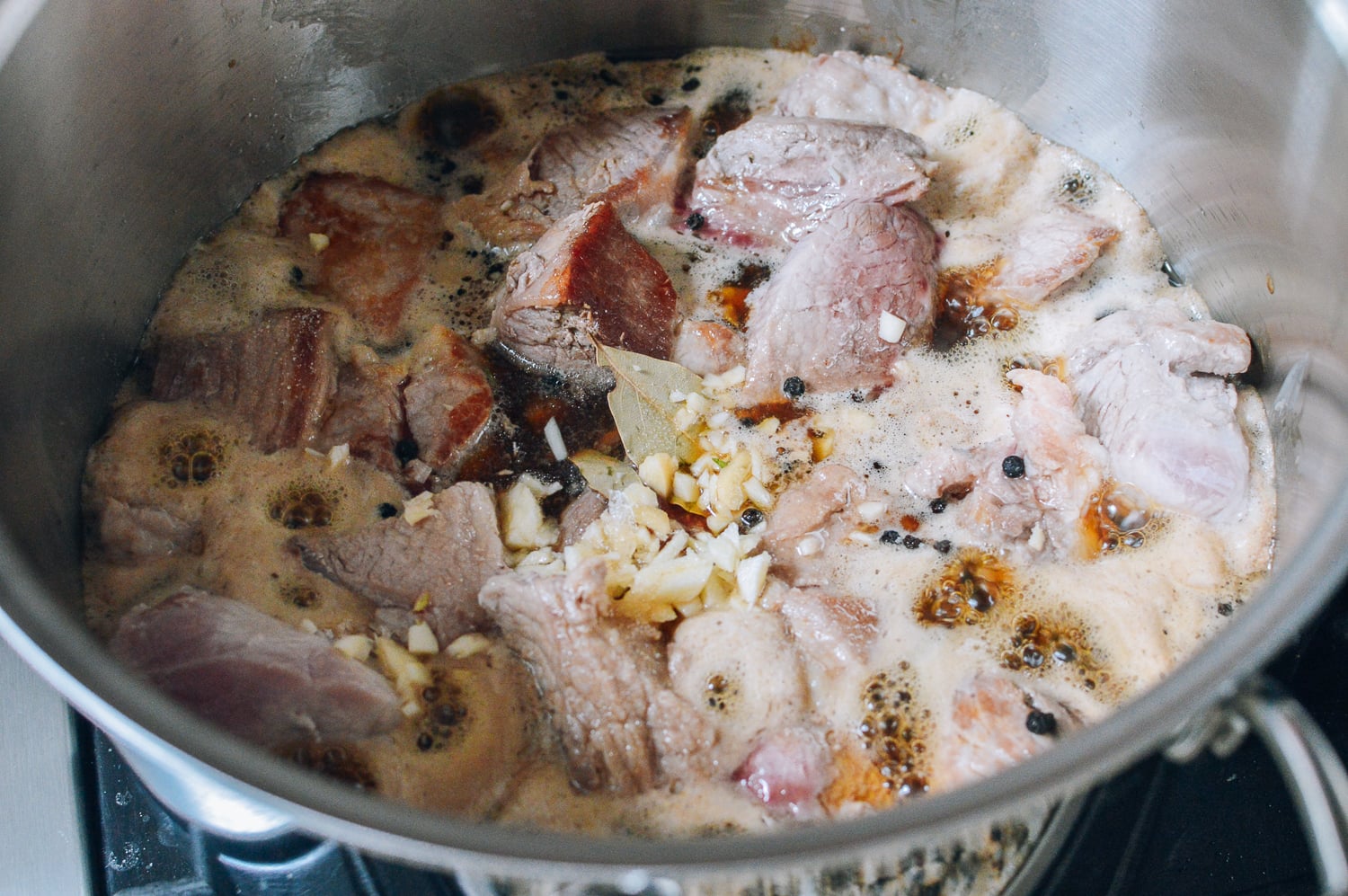Pork Adobo, by bmeteor.aiodimecu.cf