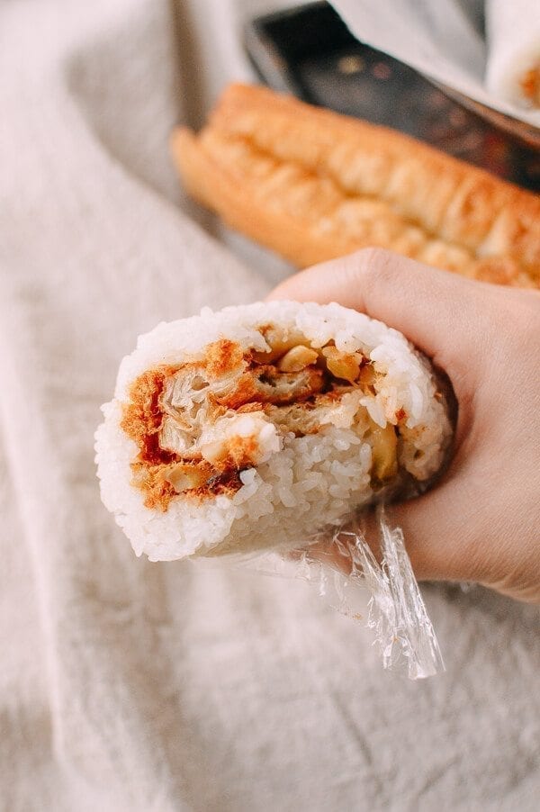 Shanghai Breakfast Rice Rolls (Ci Fan 粢饭), by bmeteor.aiodimecu.cf