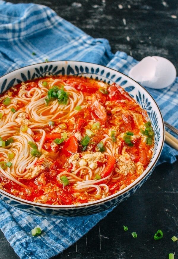 10-Minute Tomato Egg Drop Noodle Soup, by bmeteor.aiodimecu.cf