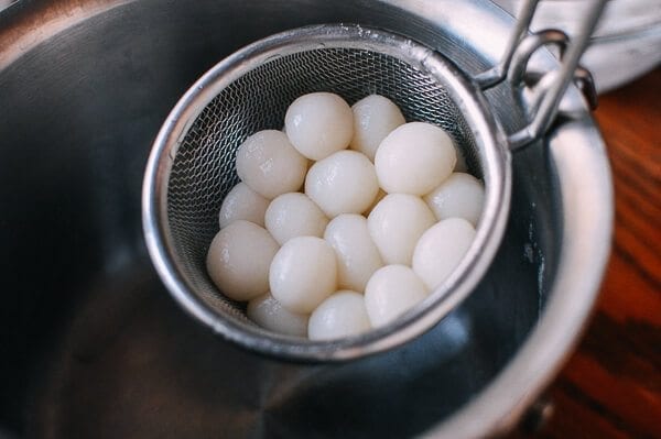 Coconut Tapioca Dessert with Sweet Rice Balls, by bmeteor.aiodimecu.cf