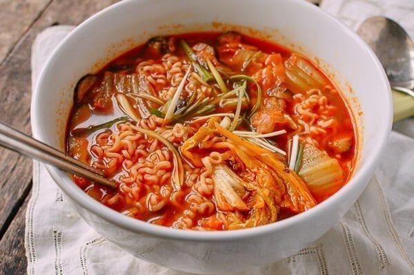 Quick and Easy Kimchi Ramen, by bmeteor.aiodimecu.cf