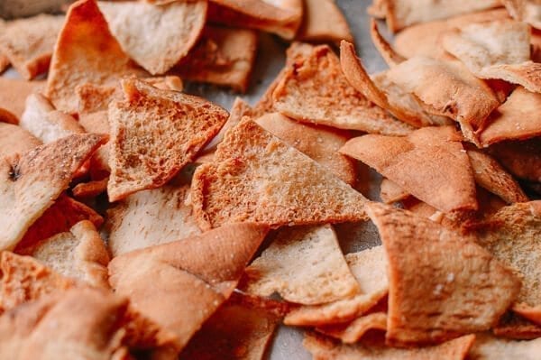 Pita Chips & Hummus, by bmeteor.aiodimecu.cf