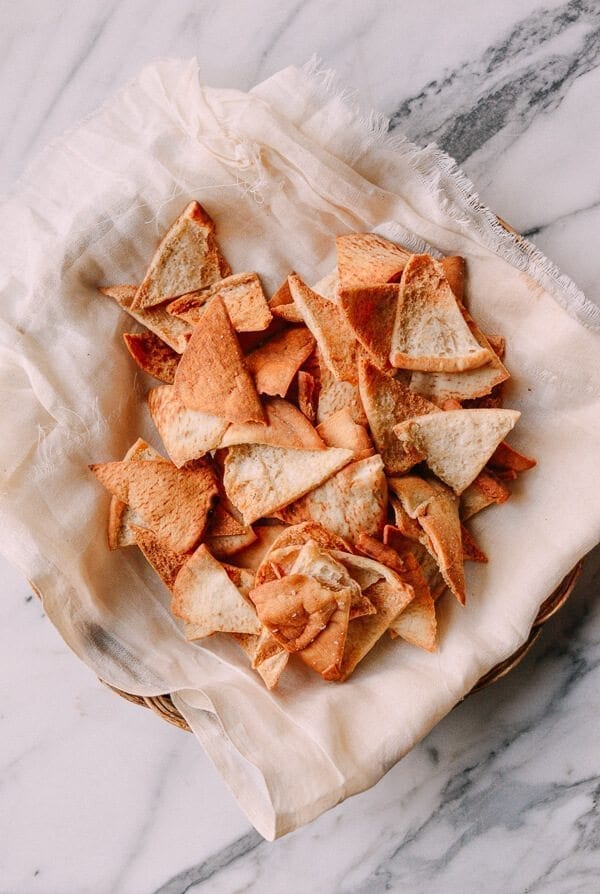 Pita Chips & Hummus, by bmeteor.aiodimecu.cf