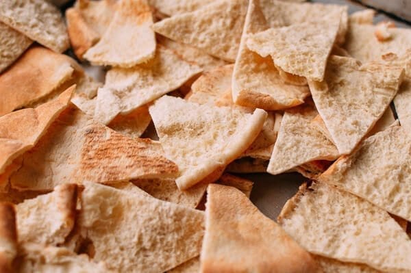 Pita Chips & Hummus, by bmeteor.aiodimecu.cf
