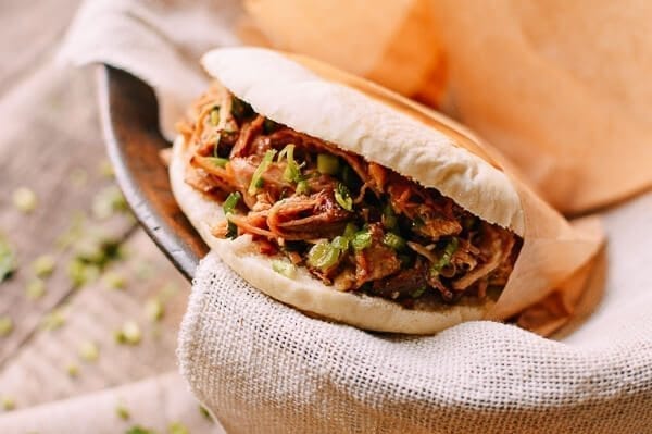 Chinese Hamburger, Rou Jia Mo 肉夹馍, by bmeteor.aiodimecu.cf
