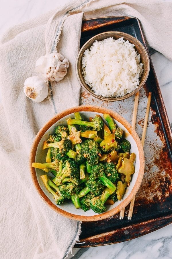 Takeout-Style Broccoli with Garlic Sauce, by bmeteor.aiodimecu.cf