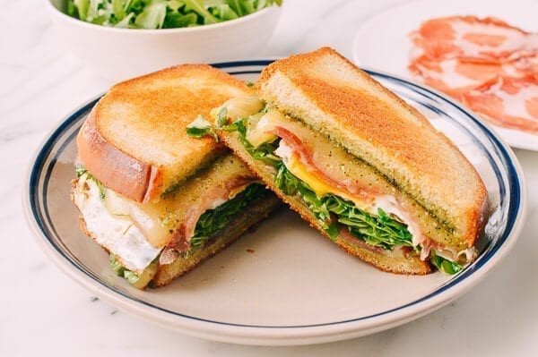 Green Eggs & Ham Grilled Cheese, by bmeteor.aiodimecu.cf