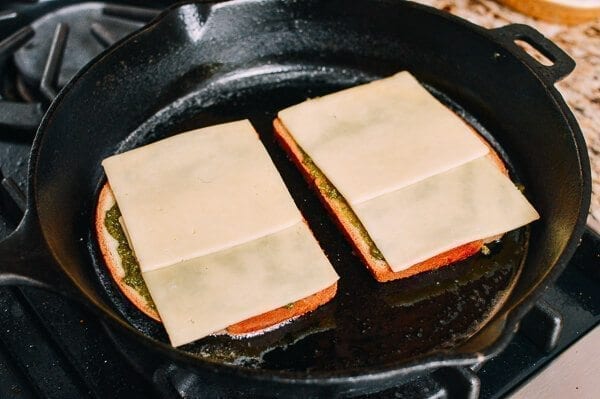 Green Eggs & Ham Grilled Cheese, by bmeteor.aiodimecu.cf