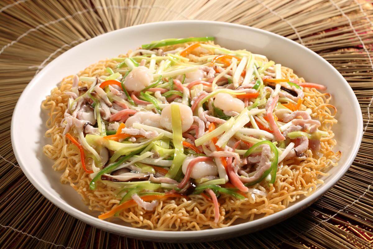 Good Eats in Shanghai: A Culinary Tour of Shanghai Cuisine - Liang Mian Huang, by bmeteor.aiodimecu.cf