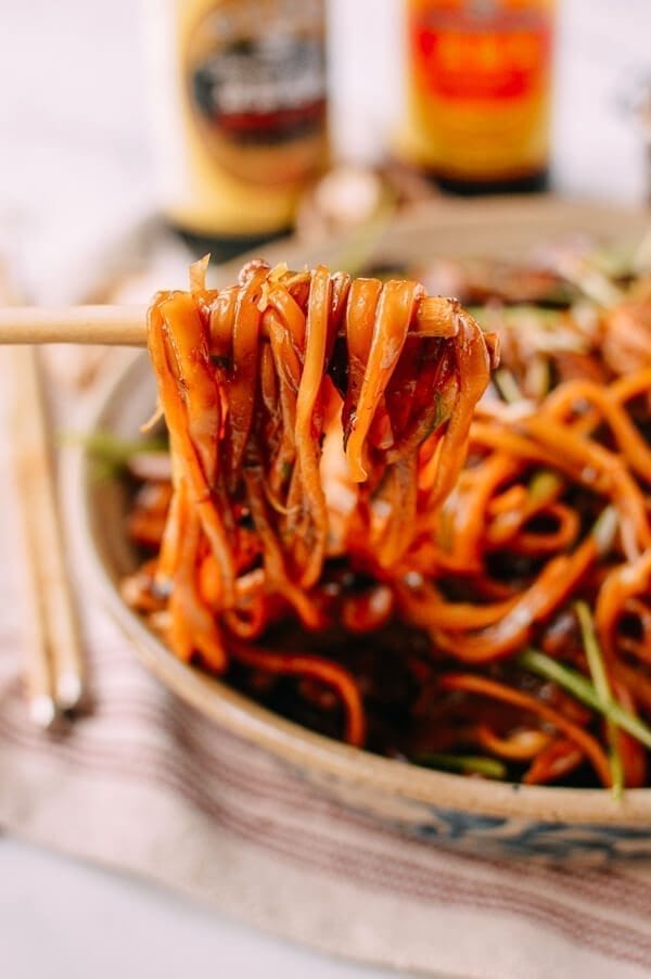 Soy Sauce Braised Wild Mushroom Noodles, by bmeteor.aiodimecu.cf