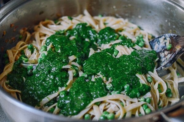 Salmon Pasta with Green Goddess Pesto, by bmeteor.aiodimecu.cf