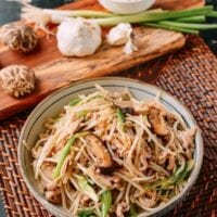 Chicken and Bean Sprouts, by bmeteor.aiodimecu.cf