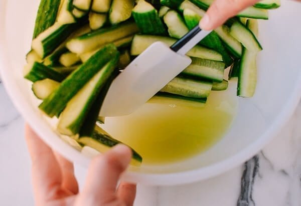 Chinese Pickled Cucumbers, by bmeteor.aiodimecu.cf