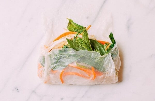 Vietnamese Summer Rolls with Seared Shrimp, by bmeteor.aiodimecu.cf