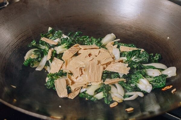 Stir Fried Bok Choy with Tofu Skin, by bmeteor.aiodimecu.cf