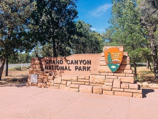 Grand Canyon National Park Sign, by bmeteor.aiodimecu.cf