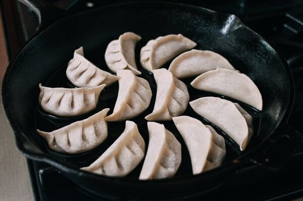 Dumplings in cast iron skillet, bmeteor.aiodimecu.cf