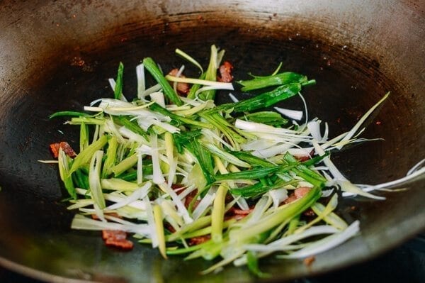 Bacon & Scallion Egg Noodle Stir-fry, by bmeteor.aiodimecu.cf