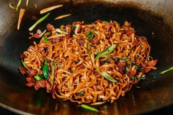 Bacon & Scallion Egg Noodle Stir-fry, by bmeteor.aiodimecu.cf