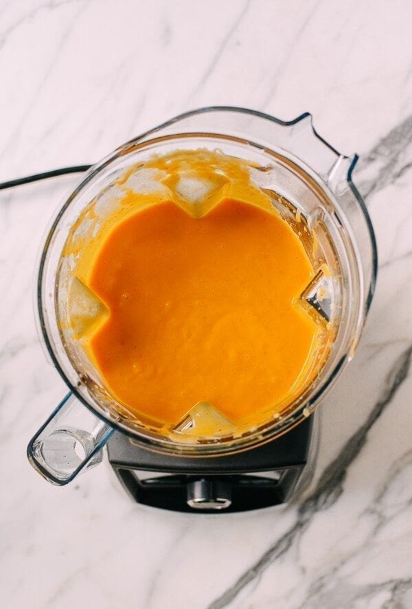 Curried Squash Soup with Red Curry Butter Croutons, by bmeteor.aiodimecu.cf