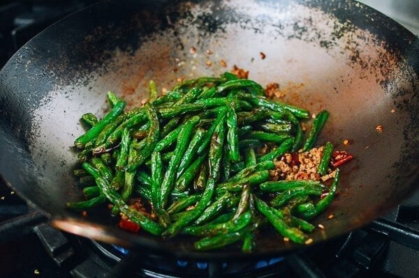 Gan Bian Si Ji Dou - Sichuan Dry Fried String Beans, by bmeteor.aiodimecu.cf