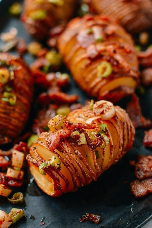 Crispy Hasselback Potatoes with Spicy Bacon Scallion Relish, by bmeteor.aiodimecu.cf