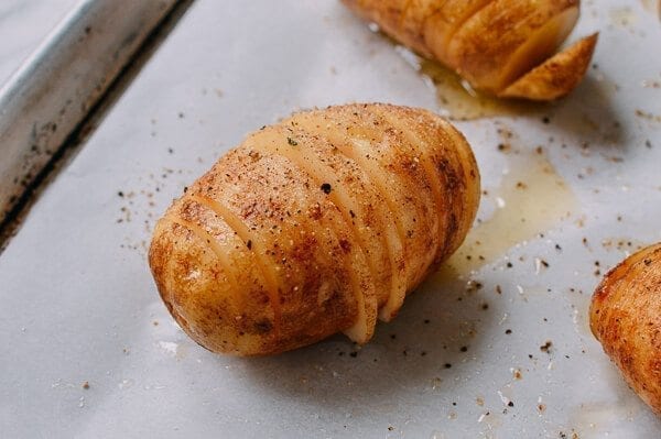 Crispy Hasselback Potatoes with Spicy Bacon Scallion Relish, by bmeteor.aiodimecu.cf