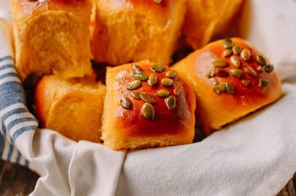 Pumpkin Dinner Rolls, by bmeteor.aiodimecu.cf