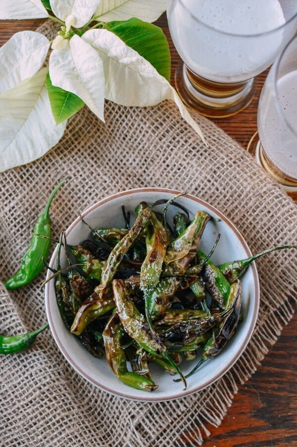 Blistered Shishito Peppers with Sea Salt, by bmeteor.aiodimecu.cf