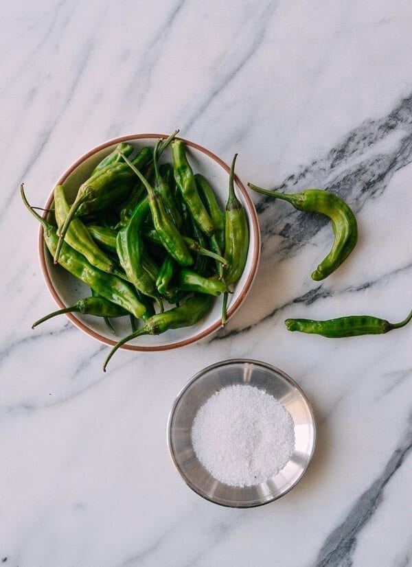 Blistered Shishito Peppers with Sea Salt, by bmeteor.aiodimecu.cf