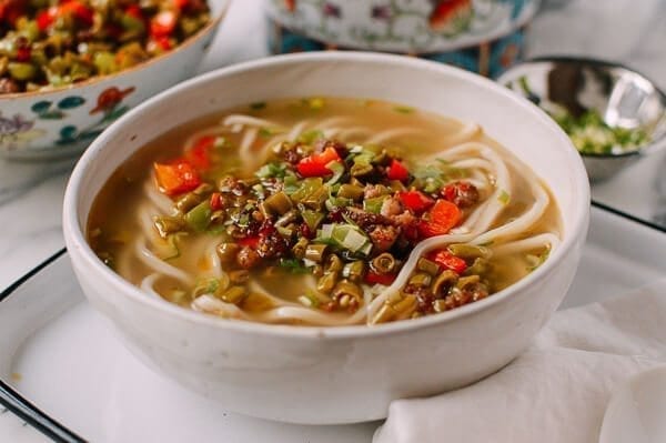 Chinese Pickled Long Bean Noodle Soup, by bmeteor.aiodimecu.cf