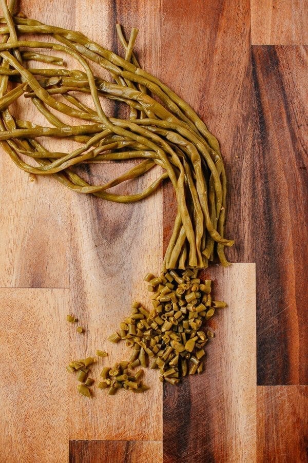 Chinese Pickled Long Bean Noodle Soup, by bmeteor.aiodimecu.cf