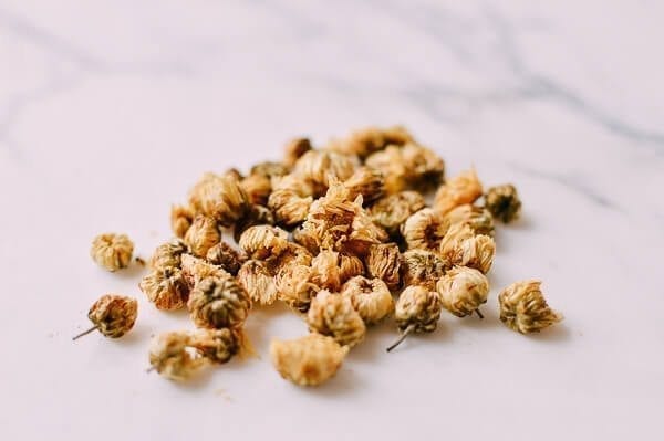 Chrysanthemum Tea Benefits (and How to Make It), by bmeteor.aiodimecu.cf