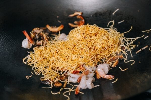 Hong Kong Style Shrimp Chow Mein Noodles, by bmeteor.aiodimecu.cf