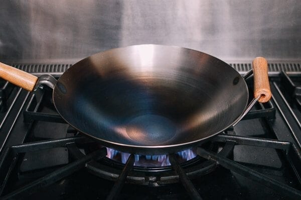 How to Season a Wok and Daily Wok Care by bmeteor.aiodimecu.cf