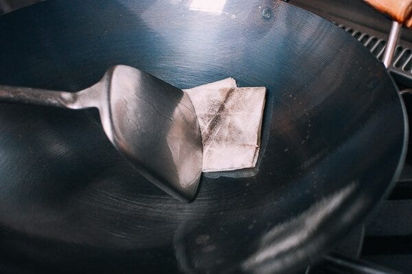 How to Season a Wok and Daily Wok Care by bmeteor.aiodimecu.cf