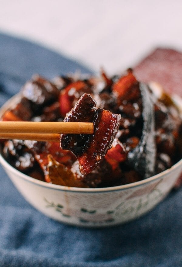 Chairman Mao’s Red Braised Pork Belly, by bmeteor.aiodimecu.cf