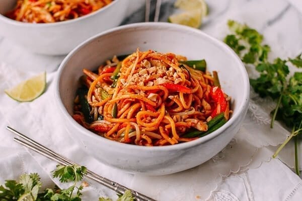 Red Curry Noodles with Chicken, by bmeteor.aiodimecu.cf