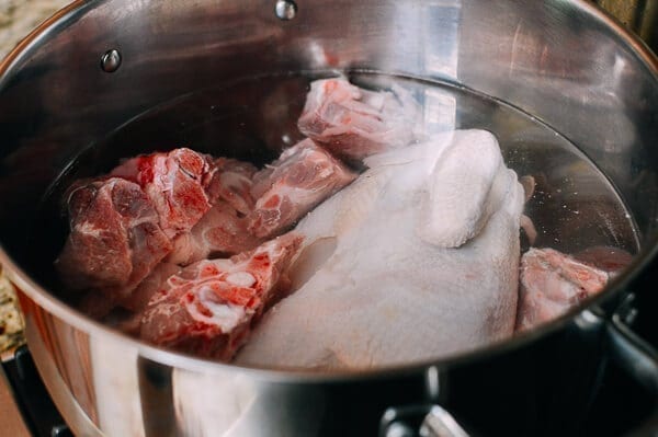 Pork and Chicken Stock, by bmeteor.aiodimecu.cf
